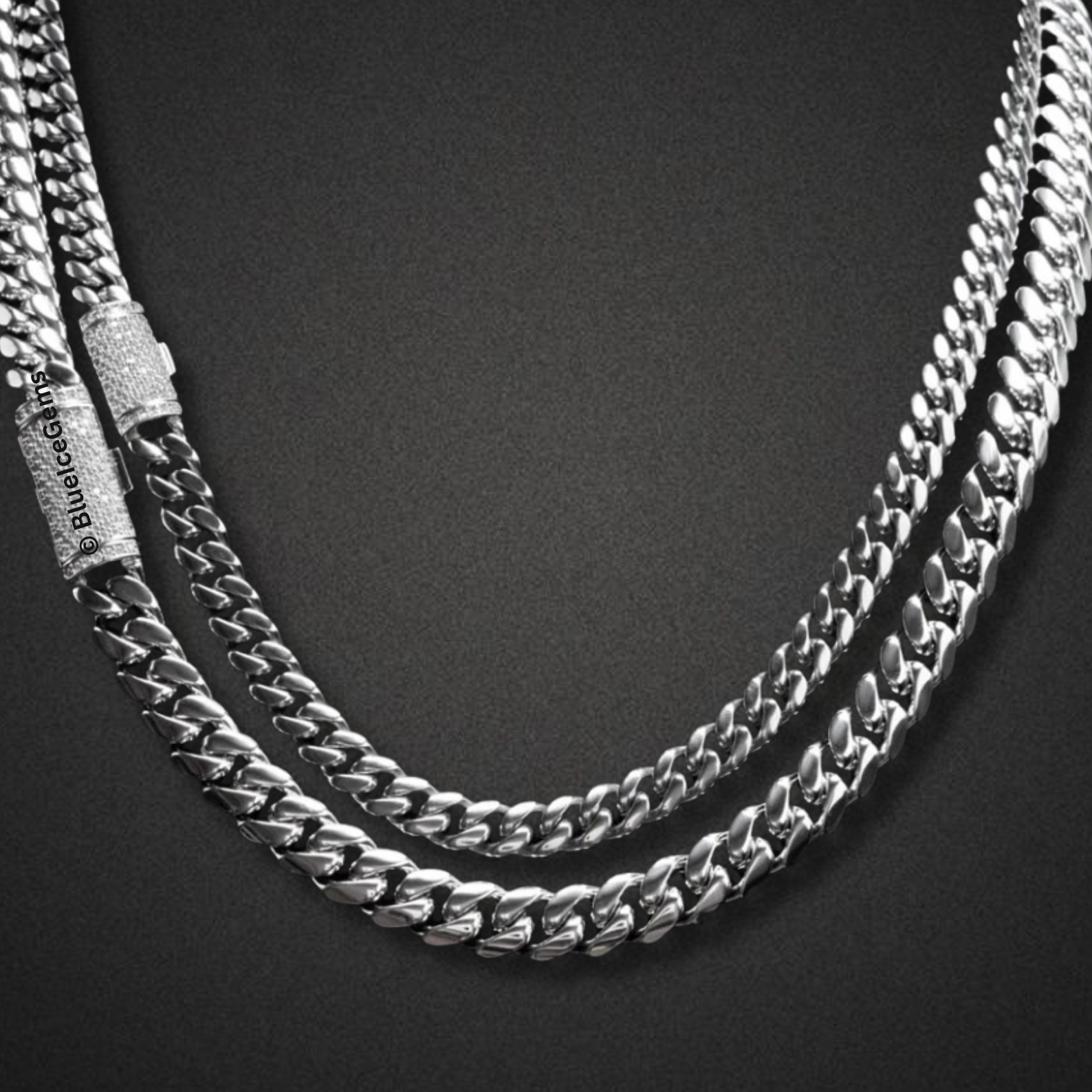 The "Iced Out Cuban" Heavyweight King Chain