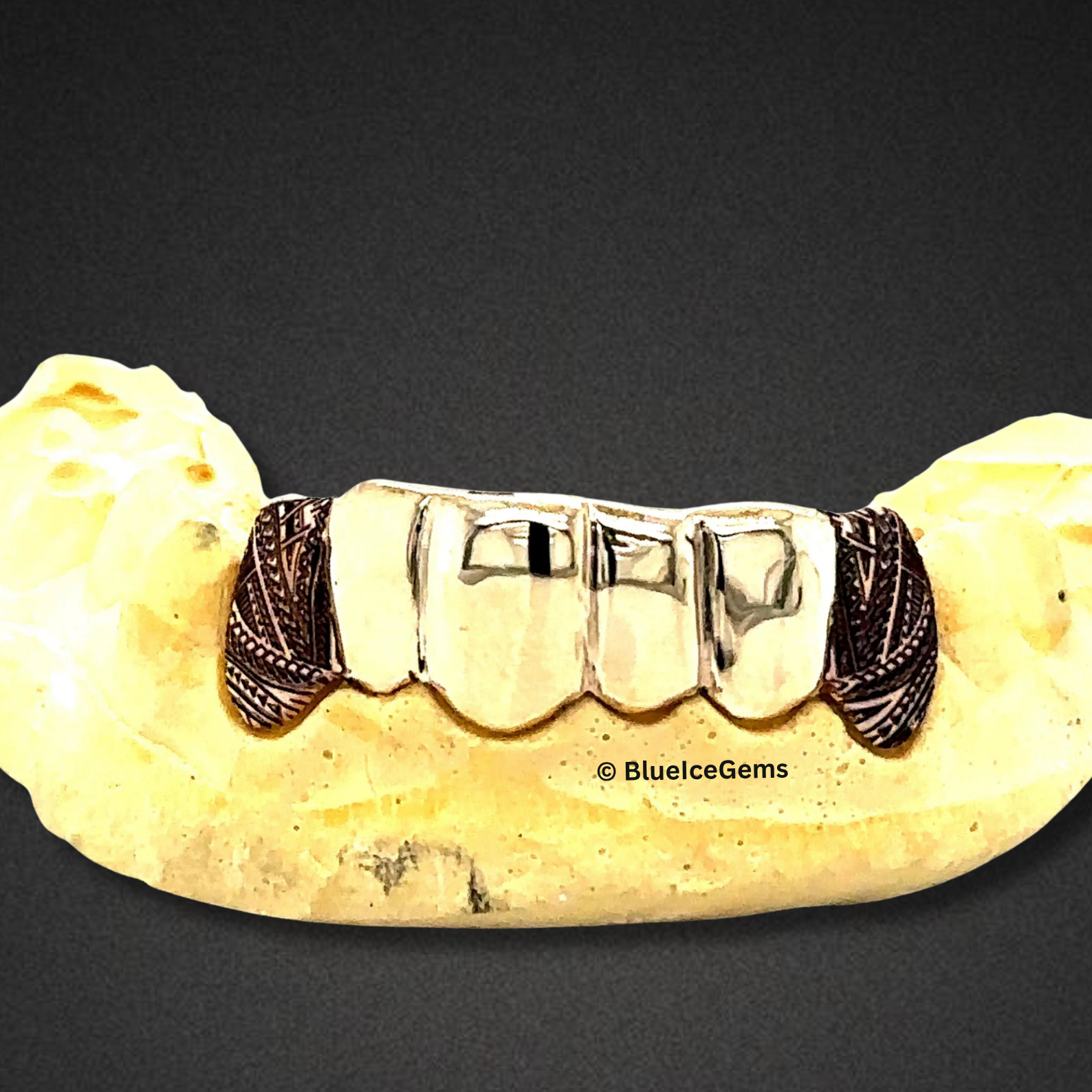 Two-Tone Pharaoh Grillz