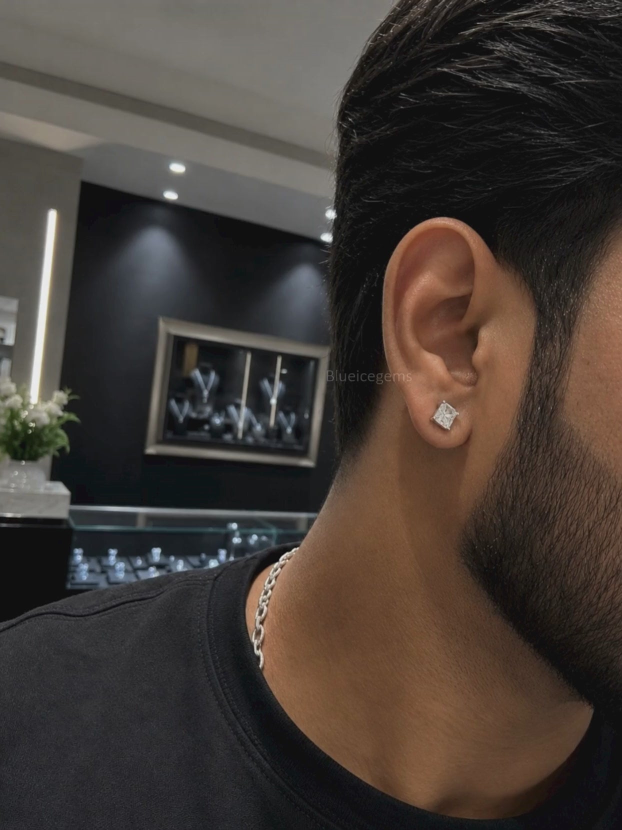 The Geometric Zenith: Princess Diamond Stud Earrings