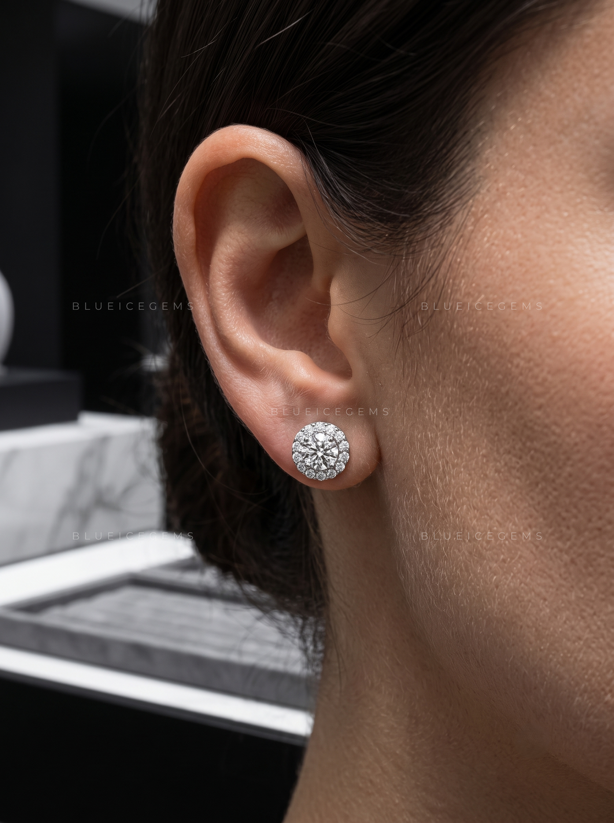 The Ethereal Crown: Grand Halo Diamond Stud Earrings